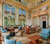 Lounge area